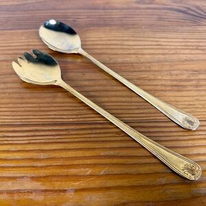 Vintage English Silverplate Serving Utensils | Shell Scroll Pattern | Set of 2